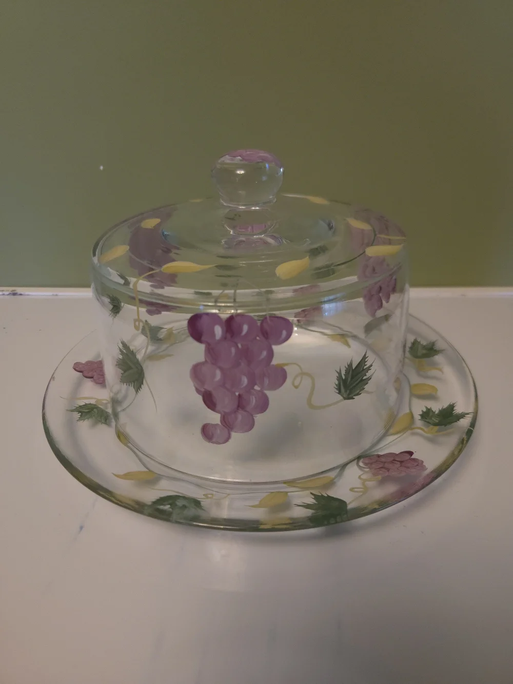 Home Essentials Glass Cheese/Cake Dome Set, Hand Painted Grapes & Vine Motif